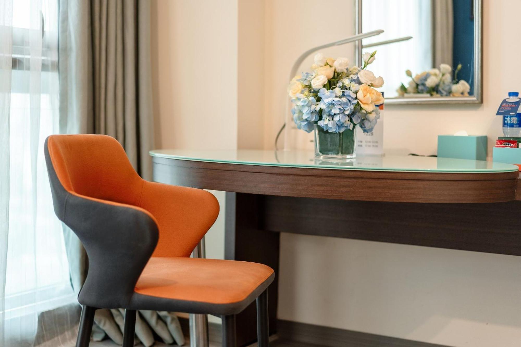 Holiday Inn Express Chengdu Wuhou By Ihg-Wuhou Temple And Jinli Esterno foto